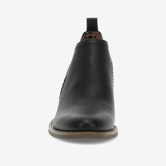 Baretraps Size 10 Black Lidian Bootie. New Without Box - Picture 2 of 6